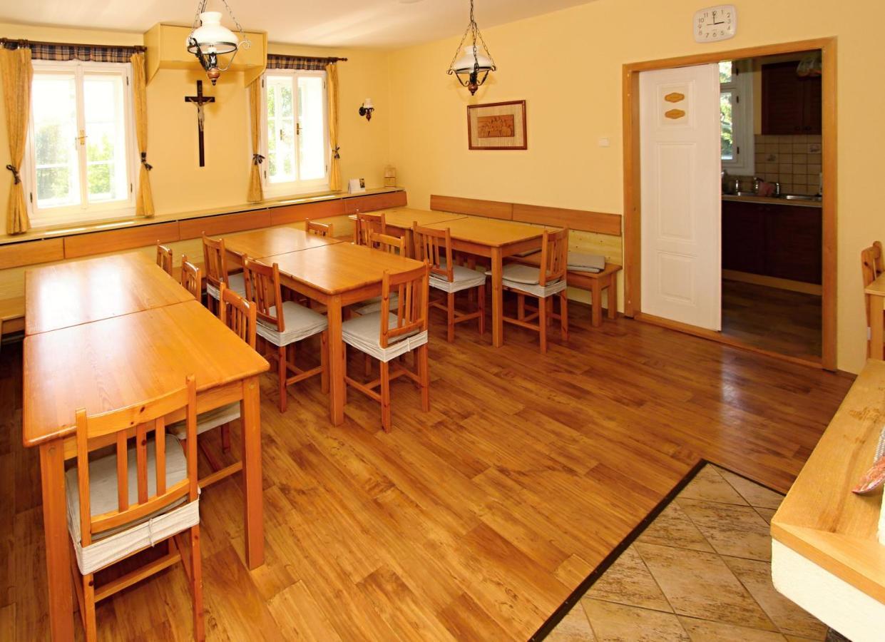 Horske Stredisko Eljon Hotel Špindlerŭv Mlýn Luaran gambar