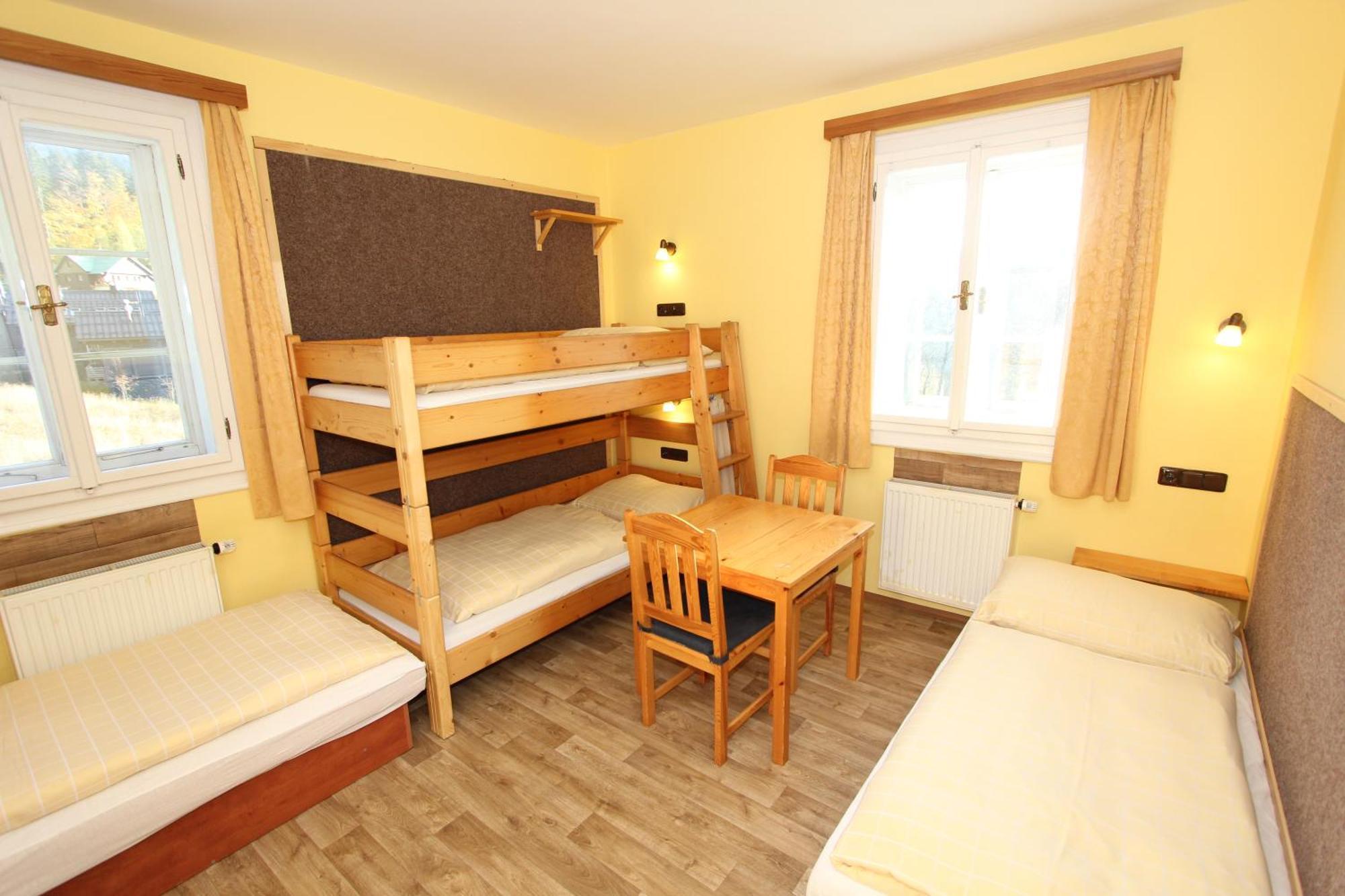Horske Stredisko Eljon Hotel Špindlerŭv Mlýn Luaran gambar
