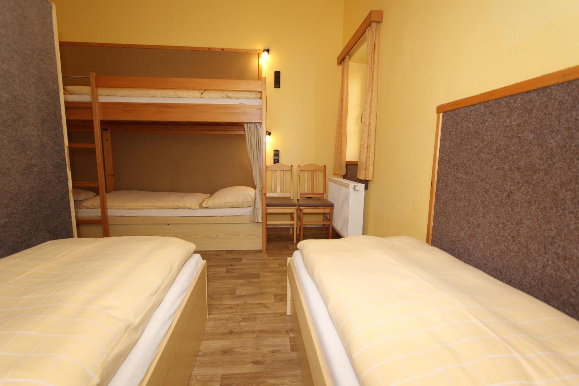 Horske Stredisko Eljon Hotel Špindlerŭv Mlýn Luaran gambar